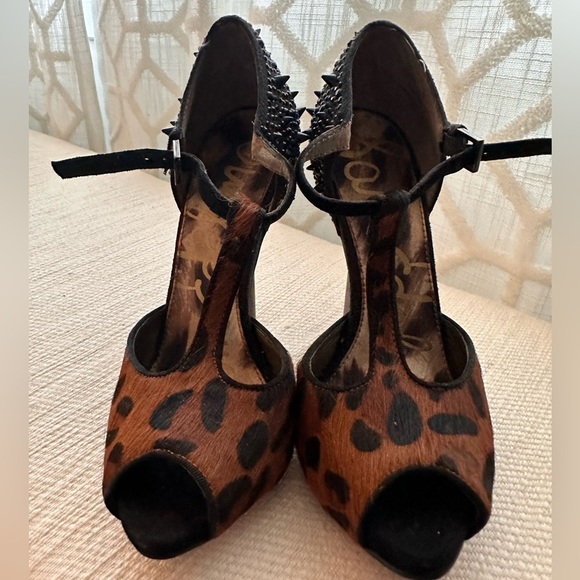 Sam Edelman Heals - Picture 1 of 6
